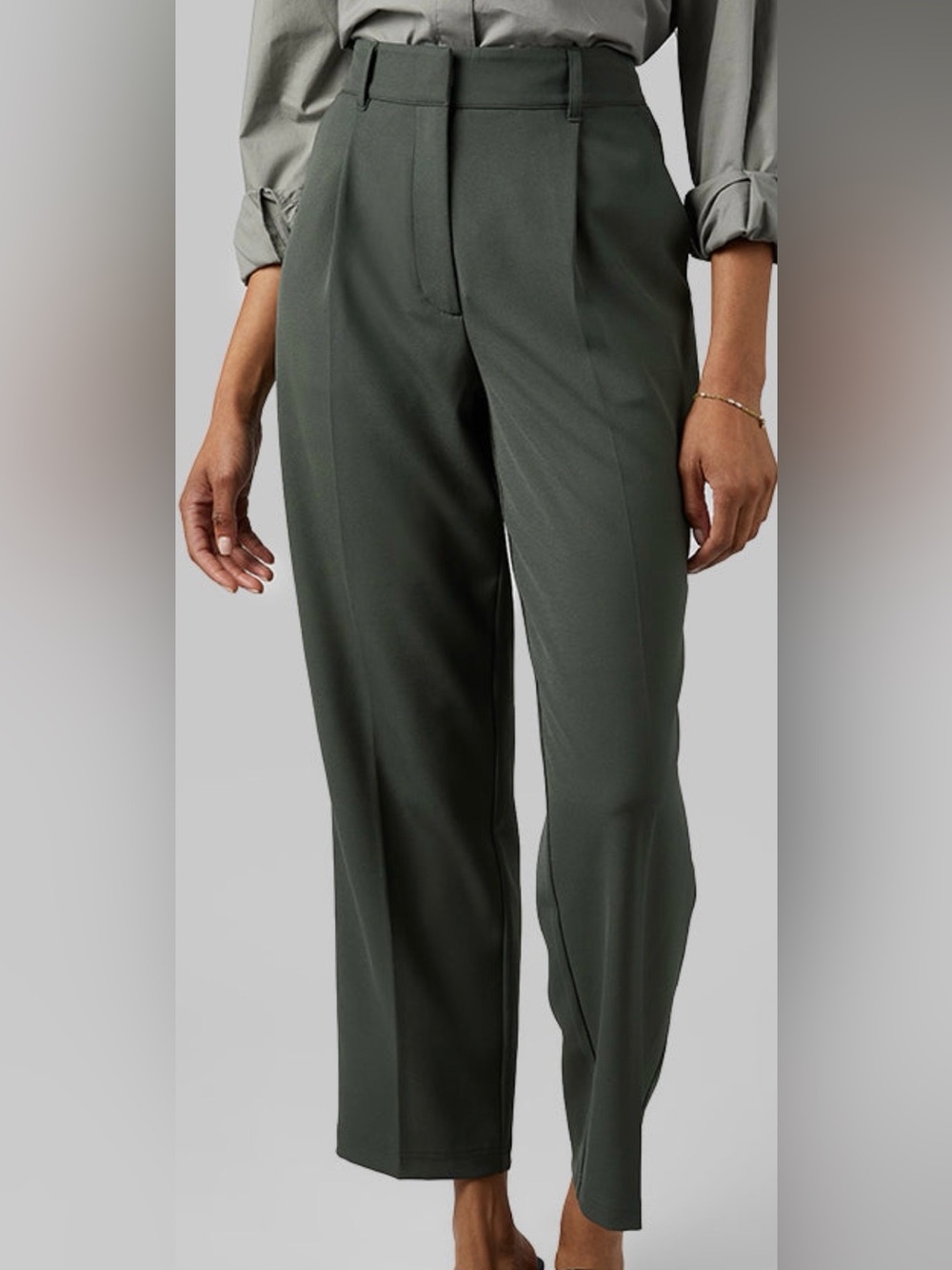 32 Cool Straight-Leg Dress Pants in Deep Green